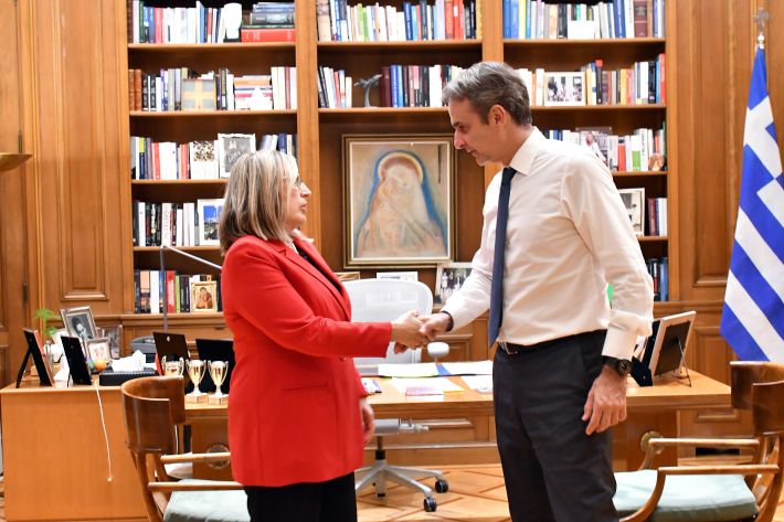 Mitsotakis Megaro Maximou (1) copy